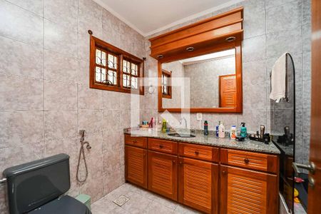 Casa à venda com 284m², 4 quartos e 4 vagas Casa à venda com 284m², 4 quartos e 4 vagasBanheiro da Suíte