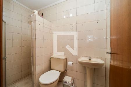 Casa à venda com 284m², 4 quartos e 4 vagas Casa à venda com 284m², 4 quartos e 4 vagasBanheiro de serviço