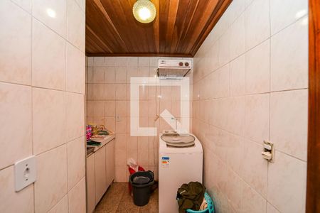 Casa à venda com 284m², 4 quartos e 4 vagas Casa à venda com 284m², 4 quartos e 4 vagasÁrea de Serviço