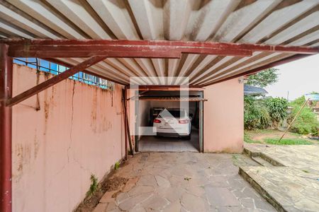 Casa à venda com 284m², 4 quartos e 4 vagas Casa à venda com 284m², 4 quartos e 4 vagasGaragem