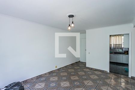 Apartamento para alugar com 84m², 3 quartos e 2 vagas Apartamento para alugar com 84m², 3 quartos e 2 vagasSala
