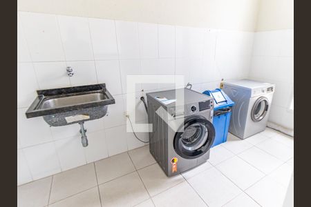 Apartamento à venda com 64m², 2 quartos e 1 vagaÁrea comum - Lavanderia