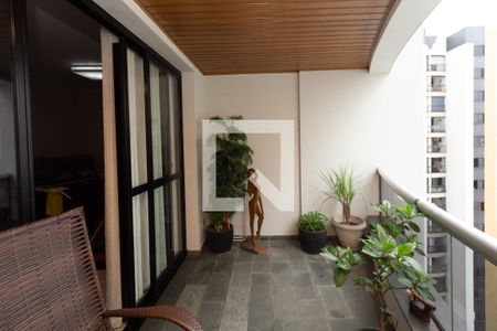 Varanda de apartamento à venda com 3 quartos, 93m² em Indianópolis, São Paulo
