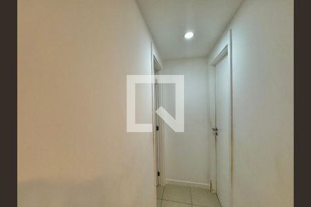 Apartamento à venda com 85m², 2 quartos e 1 vagaCorredor