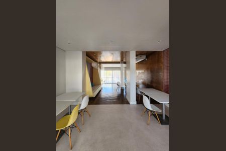 Apartamento à venda com 85m², 2 quartos e 1 vagaÁrea comum