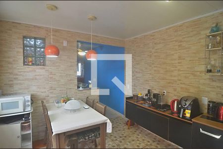 Casa de condomínio à venda com 80m², 2 quartos e 2 vagasCozinha