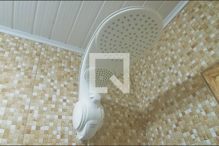 Casa de condomínio à venda com 80m², 2 quartos e 2 vagasBanheiro