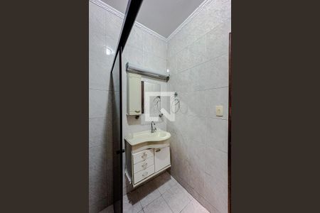 Casa à venda com 200m², 3 quartos e 4 vagasBanheiro da Suíte