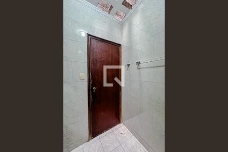 Casa à venda com 200m², 3 quartos e 4 vagasBanheiro da Suíte