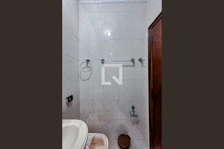 Casa à venda com 200m², 3 quartos e 4 vagasBanheiro