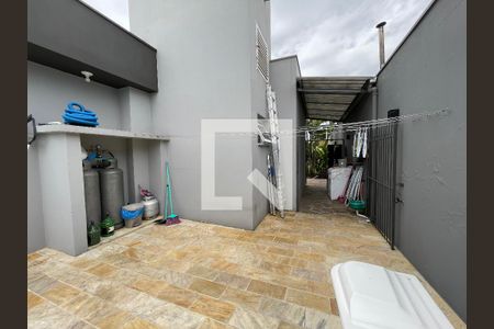 Casa à venda com 100m², 2 quartos e 2 vagasÁrea comum