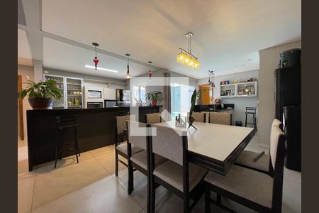 Casa à venda com 100m², 2 quartos e 2 vagasCopa