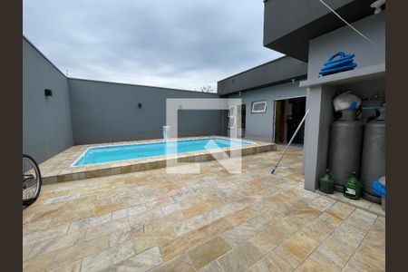 Casa à venda com 100m², 2 quartos e 2 vagasÁrea comum