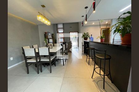 Casa à venda com 100m², 2 quartos e 2 vagasCopa