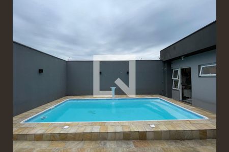 Casa à venda com 100m², 2 quartos e 2 vagasÁrea comum