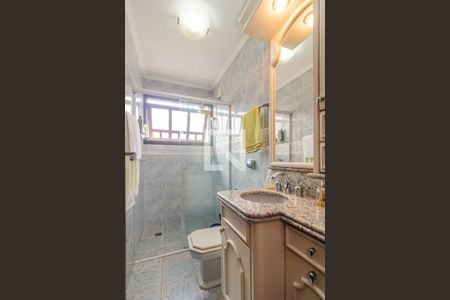 Casa à venda com 357m², 4 quartos e 2 vagasBanheiro