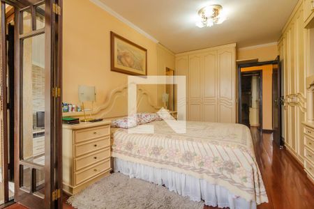 Casa à venda com 357m², 4 quartos e 2 vagasQuarto 1
