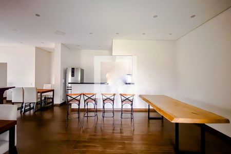Apartamento para alugar com 77m², 2 quartos e 1 vagaÁrea comum - Salão de festas