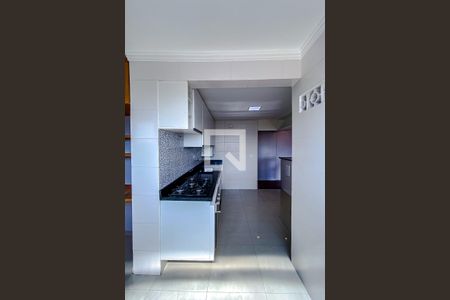 Apartamento para alugar com 77m², 2 quartos e 1 vagaÁrea de Serviço