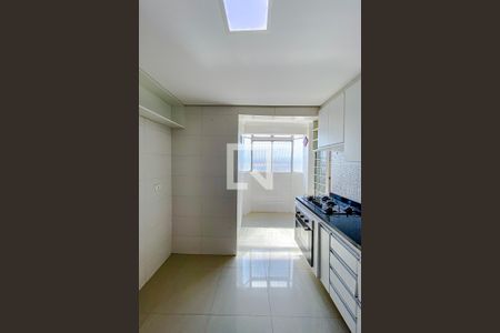 Apartamento para alugar com 77m², 2 quartos e 1 vagaCozinha