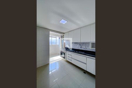 Apartamento para alugar com 77m², 2 quartos e 1 vagaCozinha