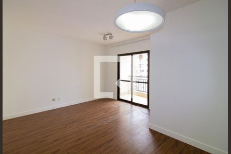Apartamento à venda com 80m², 2 quartos e 1 vagaSala