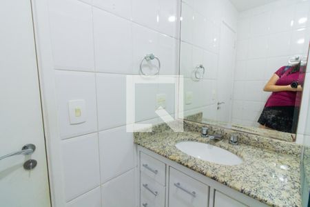 Apartamento à venda com 80m², 2 quartos e 1 vagaBanheiro