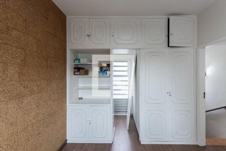 Apartamento à venda com 120m², 4 quartos e 1 vagaQuarto 2