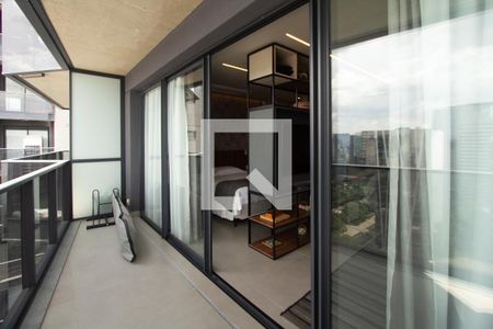 Studio à venda com 57m², 1 quarto e 1 vaga Studio à venda com 57m², 1 quarto e 1 vagaVaranda