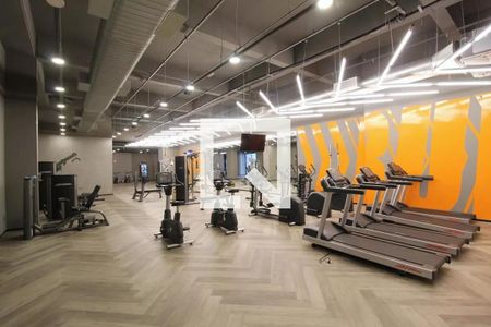 Studio à venda com 57m², 1 quarto e 1 vaga Studio à venda com 57m², 1 quarto e 1 vagaÁrea comum - Academia