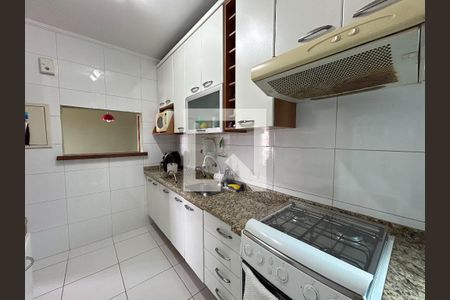 Apartamento à venda com 65m², 2 quartos e 1 vaga Apartamento à venda com 65m², 2 quartos e 1 vagaCozinha