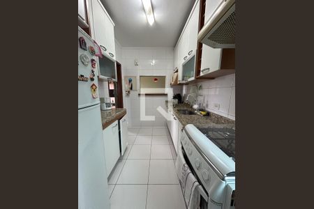 Apartamento à venda com 65m², 2 quartos e 1 vaga Apartamento à venda com 65m², 2 quartos e 1 vagaCozinha