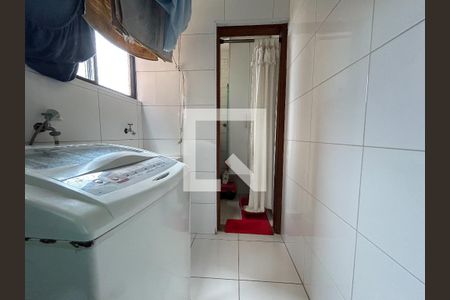 Apartamento à venda com 65m², 2 quartos e 1 vaga Apartamento à venda com 65m², 2 quartos e 1 vagaÁrea de Serviço