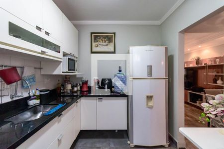 Casa de condomínio à venda com 136m², 3 quartos e 4 vagas Casa de condomínio à venda com 136m², 3 quartos e 4 vagasCozinha