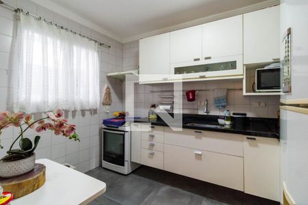 Casa de condomínio à venda com 136m², 3 quartos e 4 vagas Casa de condomínio à venda com 136m², 3 quartos e 4 vagasCozinha