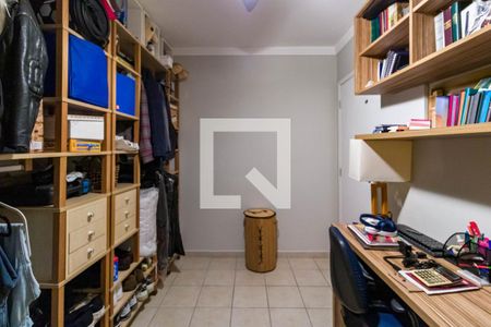 Casa de condomínio à venda com 136m², 3 quartos e 4 vagas Casa de condomínio à venda com 136m², 3 quartos e 4 vagasQuarto 3