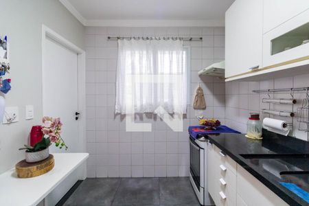 Casa de condomínio à venda com 136m², 3 quartos e 4 vagas Casa de condomínio à venda com 136m², 3 quartos e 4 vagasCozinha