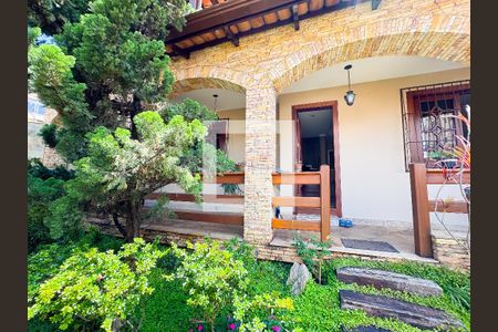 Casa à venda com 480m², 4 quartos e 5 vagasÁrea comum