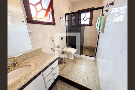 Casa à venda com 480m², 4 quartos e 5 vagasBanheiro