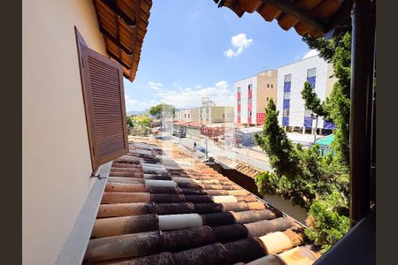 Casa à venda com 480m², 4 quartos e 5 vagasVista Sala 2