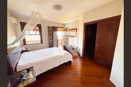 Casa à venda com 480m², 4 quartos e 5 vagasQuarto 2