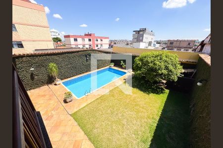 Casa à venda com 480m², 4 quartos e 5 vagasÁrea comum