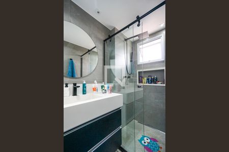 Apartamento à venda com 119m², 3 quartos e 3 vagasBanheiro da suíte 02