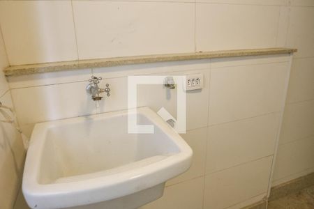 Apartamento à venda com 80m², 3 quartos e 1 vagaCozinha e Área de Serviço