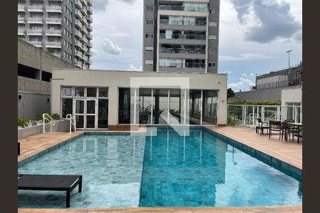 Apartamento à venda com 69m², 2 quartos e 2 vagas Apartamento à venda com 69m², 2 quartos e 2 vagasÁrea comum - Piscina