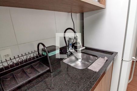 Cozinha de apartamento para alugar com 2 quartos, 34m² em Barra Funda, São Paulo