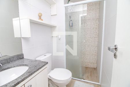 Banheiro de apartamento para alugar com 2 quartos, 34m² em Barra Funda, São Paulo