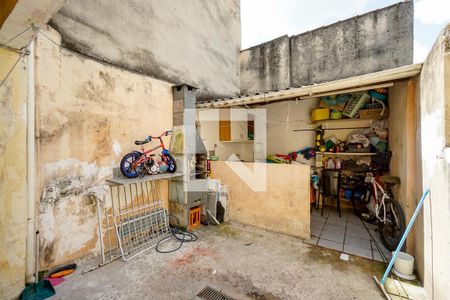 Casa à venda com 80m², 2 quartos e sem vaga Casa à venda com 80m², 2 quartos e sem vagaQuintal