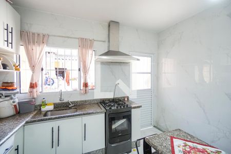 Casa à venda com 80m², 2 quartos e sem vaga Casa à venda com 80m², 2 quartos e sem vagaCozinha