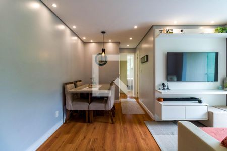 Sala de apartamento para alugar com 2 quartos, 50m² em Vila Suzana, São Paulo
